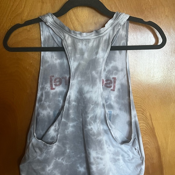 Solidcore Tank Top - Picture 2 of 3